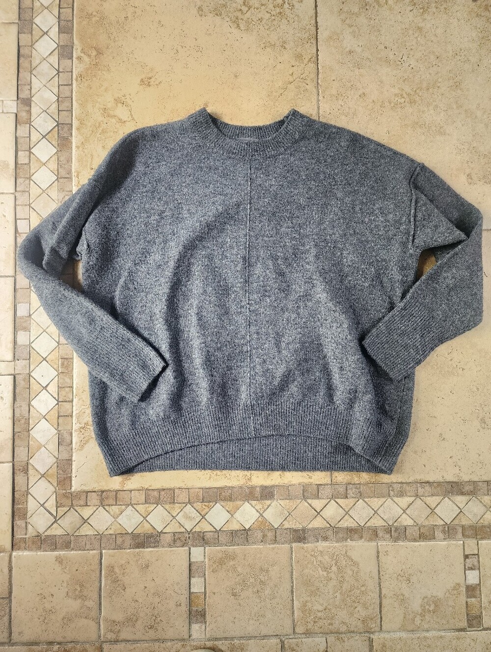 Vince Camuto Gray Crewneck Sweater